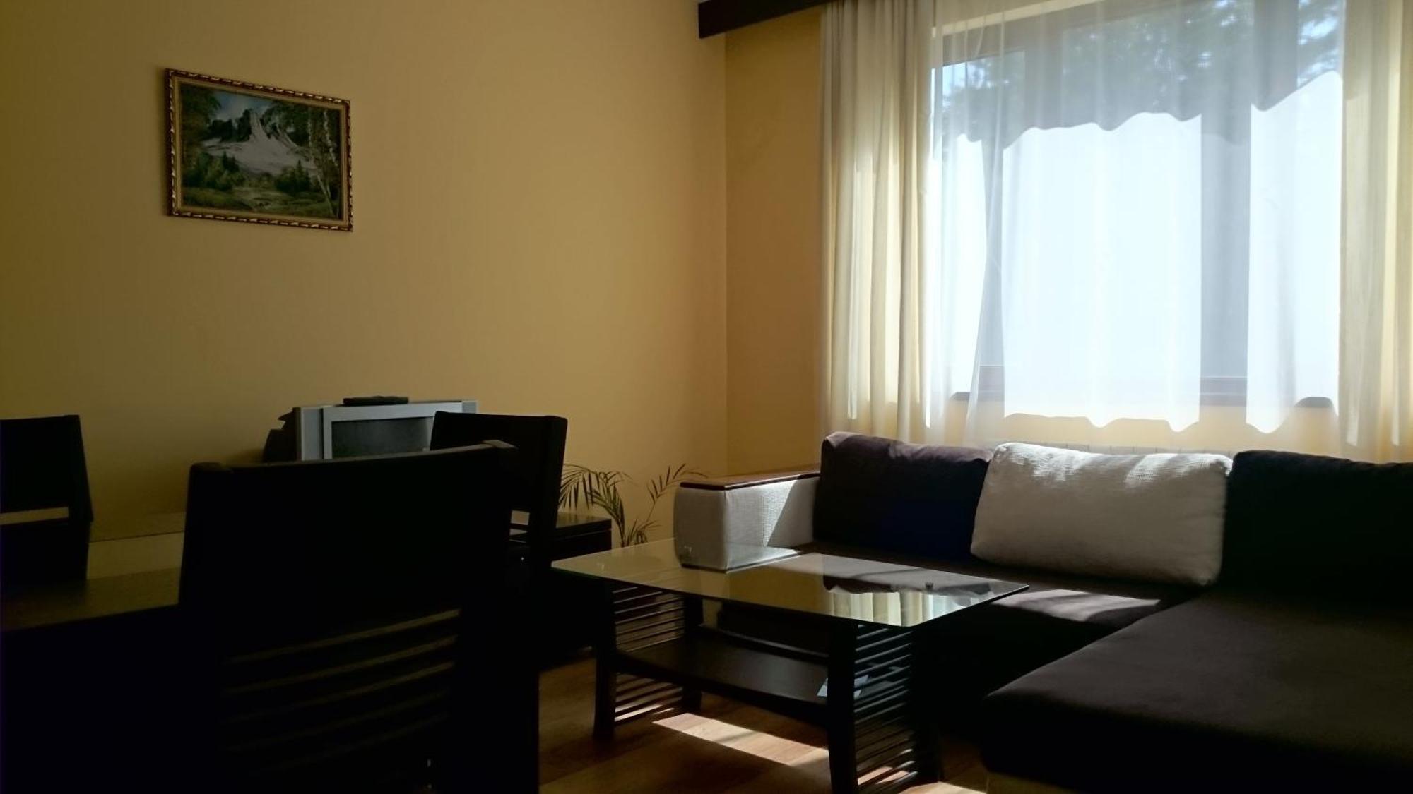 Tes Flora Apartments Μπόροβετς Δωμάτιο φωτογραφία