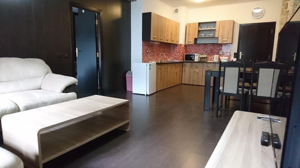 Tes Flora Apartments Μπόροβετς Εξωτερικό φωτογραφία