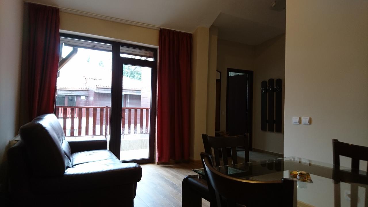 Tes Flora Apartments Μπόροβετς Εξωτερικό φωτογραφία