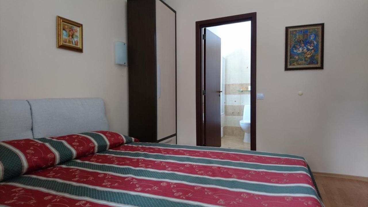 Tes Flora Apartments Μπόροβετς Εξωτερικό φωτογραφία